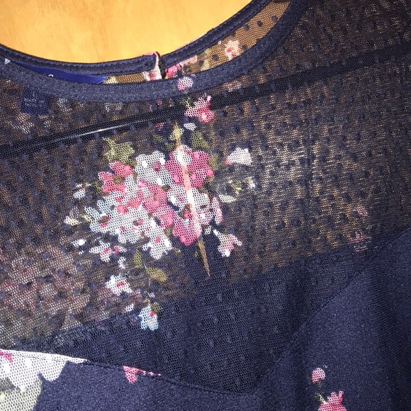 Apt 9 tank top - Picture 2 of 3